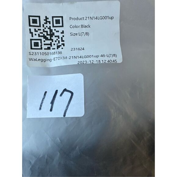 Size L (7/8 length) Halara High Waisted Crossover Pocket Workout Leggings in Bla - Picture 6 of 7